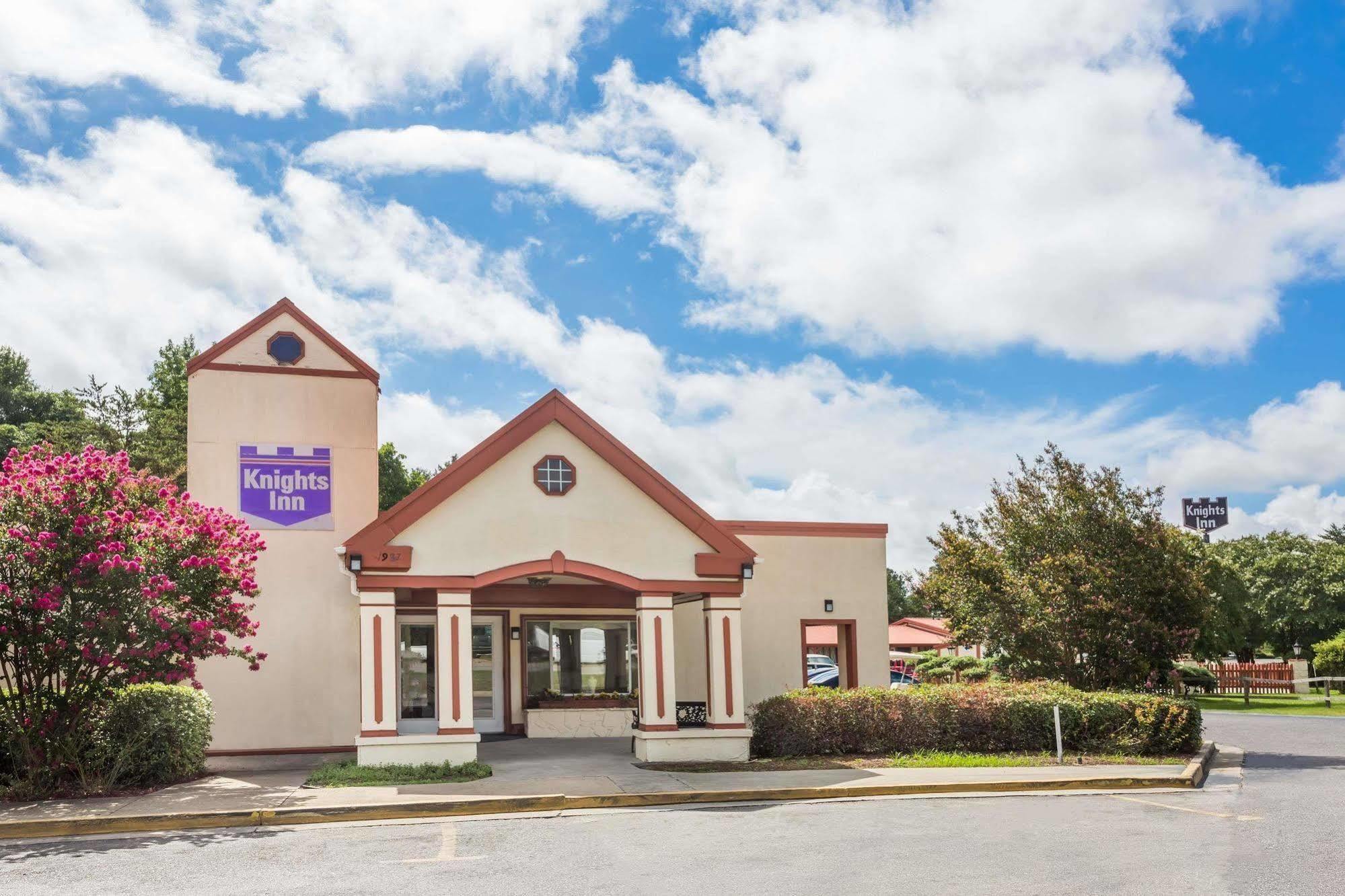 Knights Inn - Cayce Exterior foto